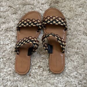 Universal Thread Tan and Brown Braided Sandals